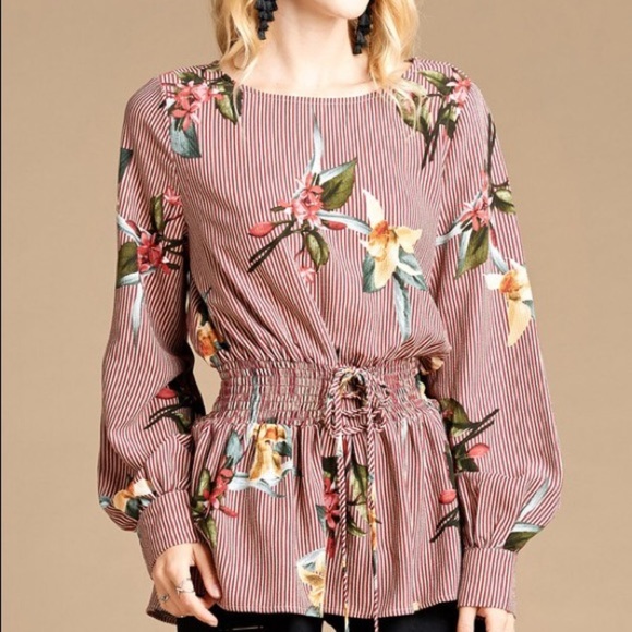 Red striped floral print corset blouse. - Picture 2 of 9